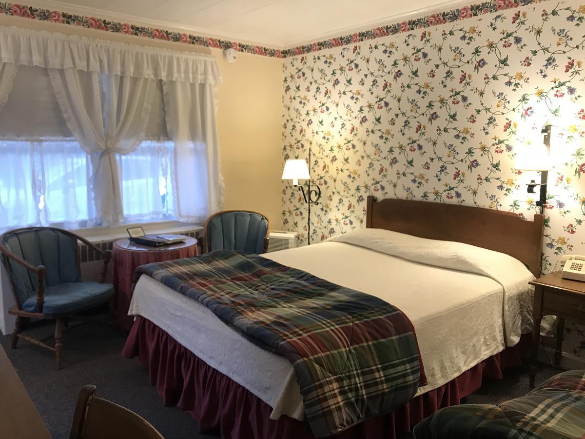 The 1896 House Country Inn - Brookside & Pondside Williamstown Eksteriør billede