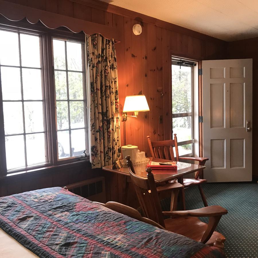 The 1896 House Country Inn - Brookside & Pondside Williamstown Eksteriør billede